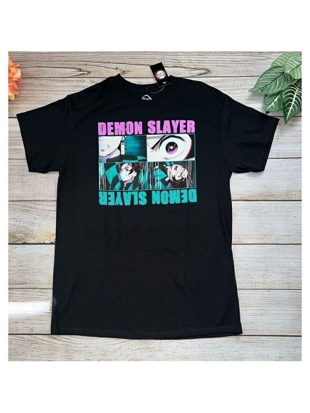 Forever XXI Demon Slayer Tee (Med)